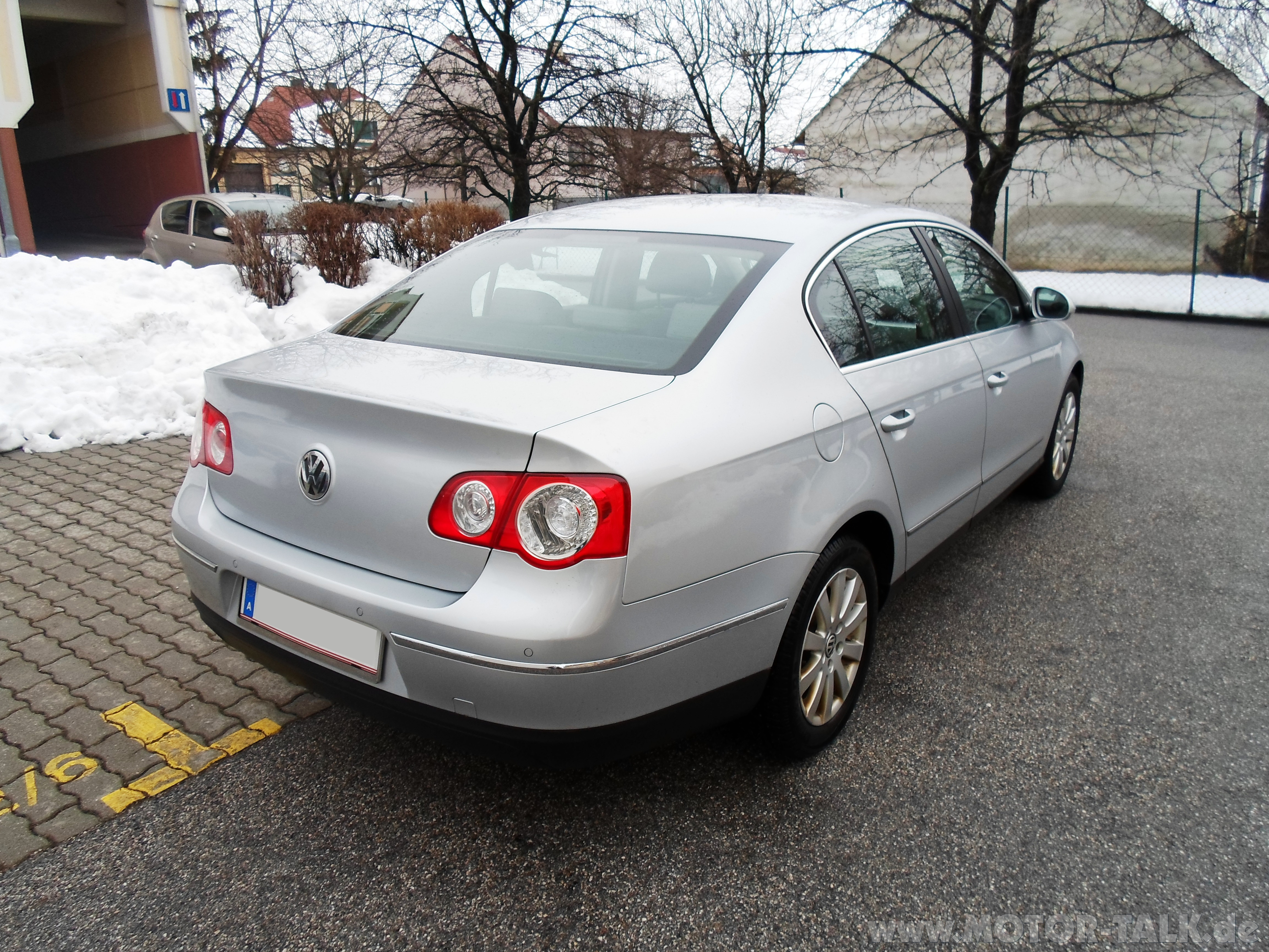 VW Passat Highline 2,0 TDI DPF Limousine : Biete