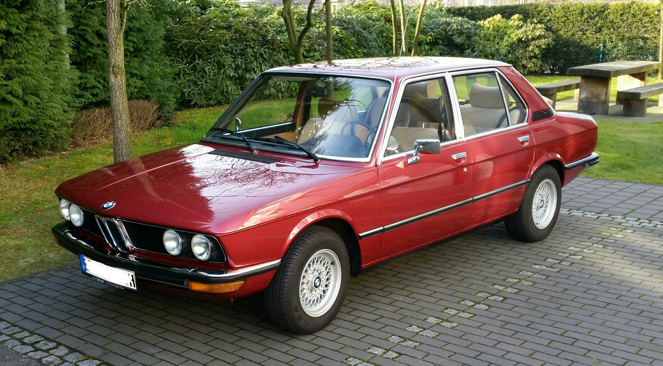 BMW 520 e12 von 1975 : Biete