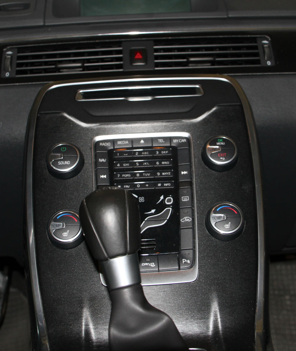 Img-7341-1 : Zierleisten Interieur abbauen : Volvo S60 2, V60, S80 2 ... Img-7341-1 : Zierleisten Interieur abbauen : Volvo S60 2, V60, S80 2 ...