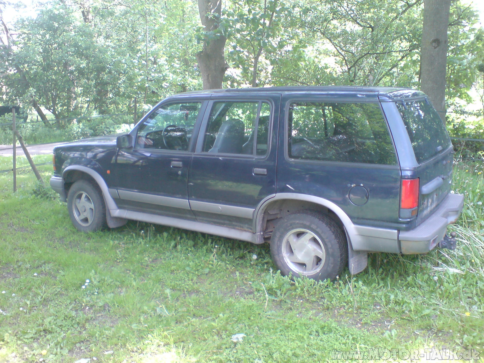 Ford explorer u2