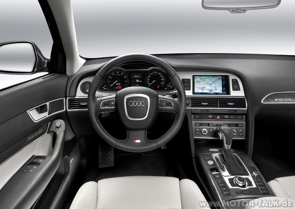 https://data.motor-talk.de/data/galleries/0/42/5074/12001339/s-line-interior-27338.jpg
