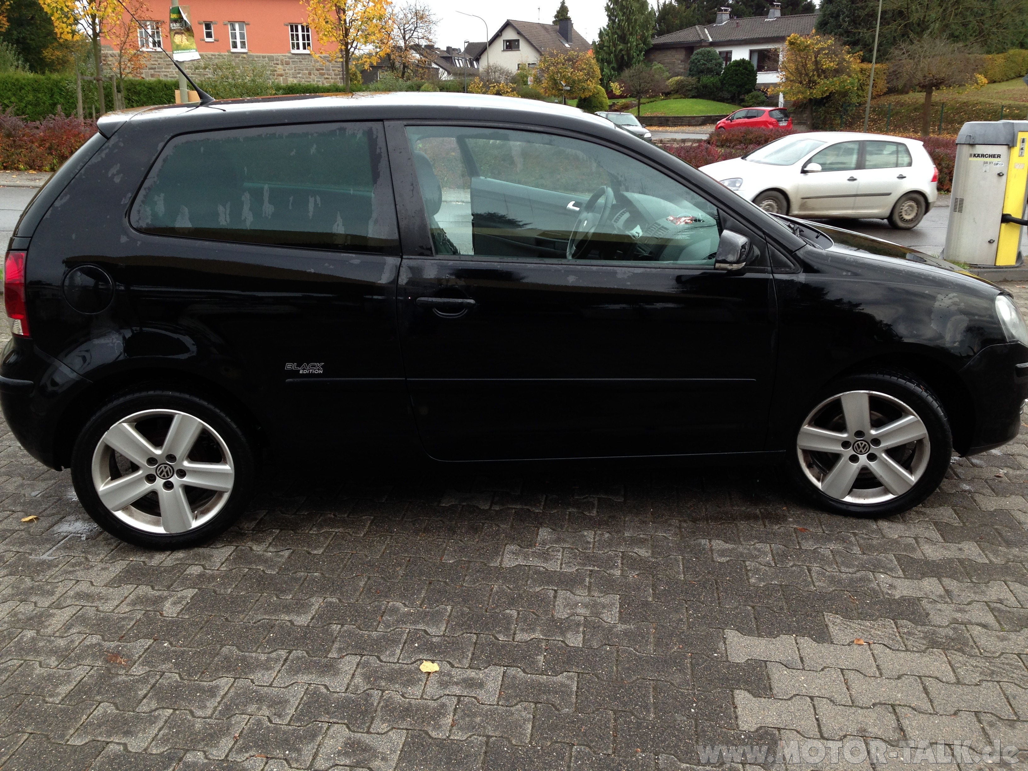 Volkswagen polo black edition