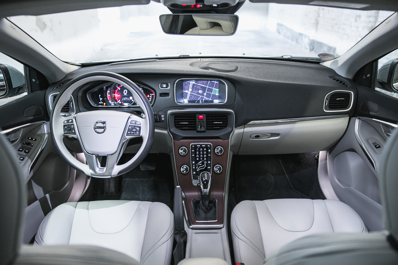 Volvo V40 D4: Test, Daten, Preisvergleich | Volvo V40 2 (M/525) Volvo V40 D4: Test, Daten, Preisvergleich | Volvo V40 2 (M/525)