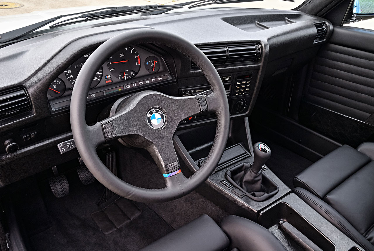 Bmw m3 салон