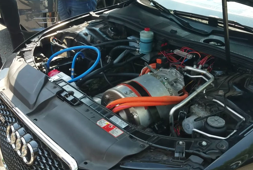 Teslaudi (Model) S5: Elektromotor statt V8 - Bild: 209279657