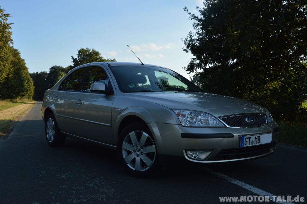 Ford mondeo b4y