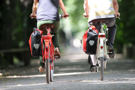 2 fahrräder gleichzeitig fahren