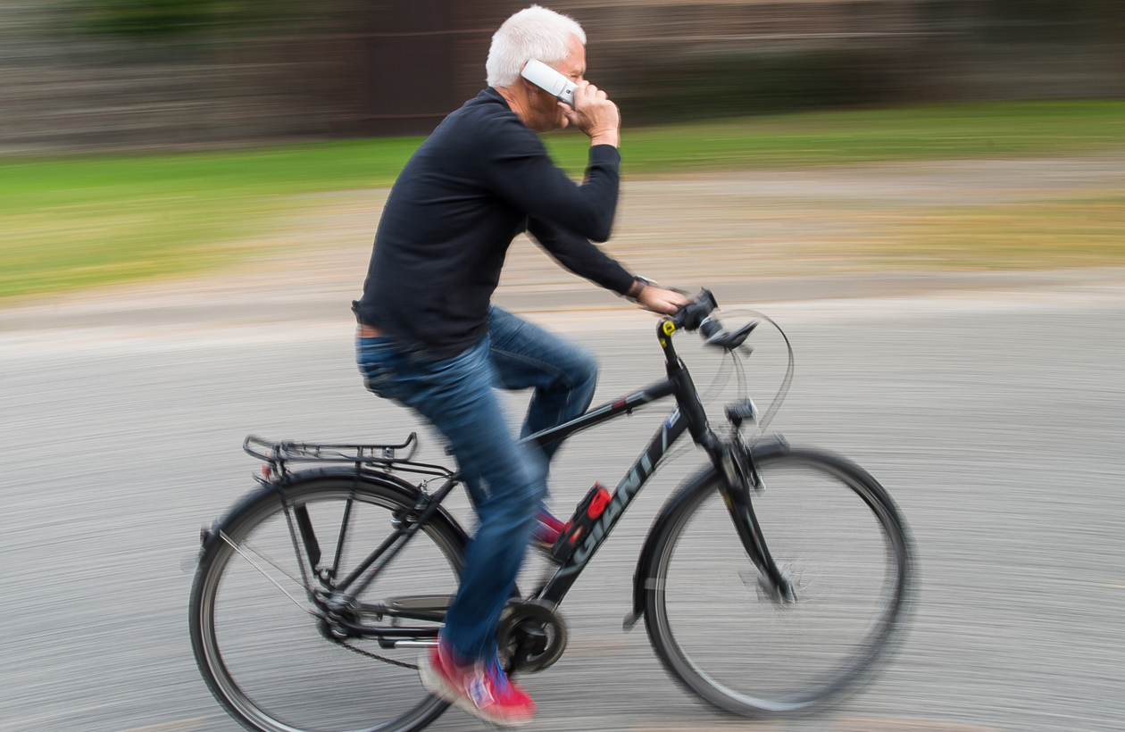 fahrrad fahren kopfhörer