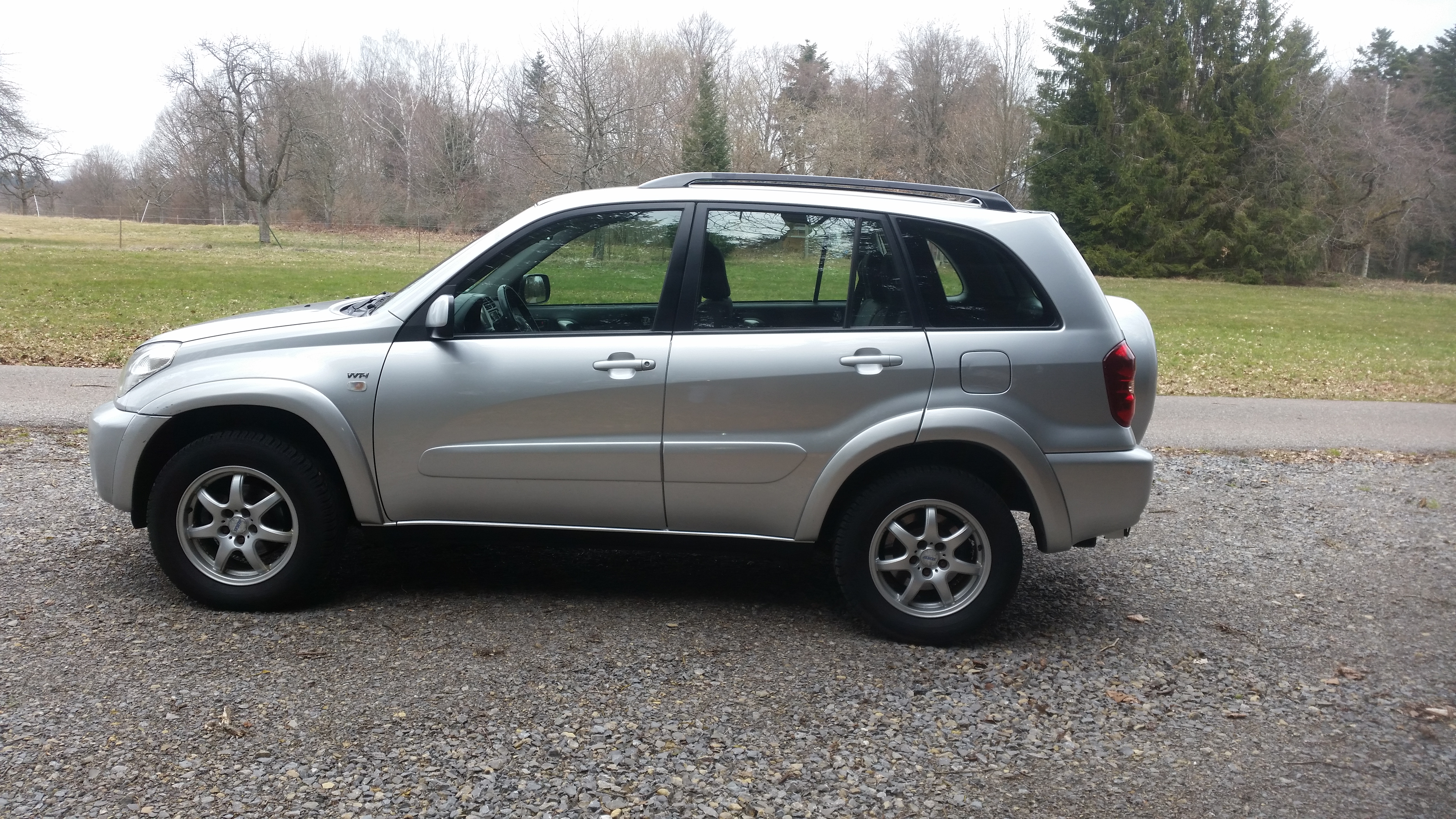 Toyota Rav 4 4x4 : Biete