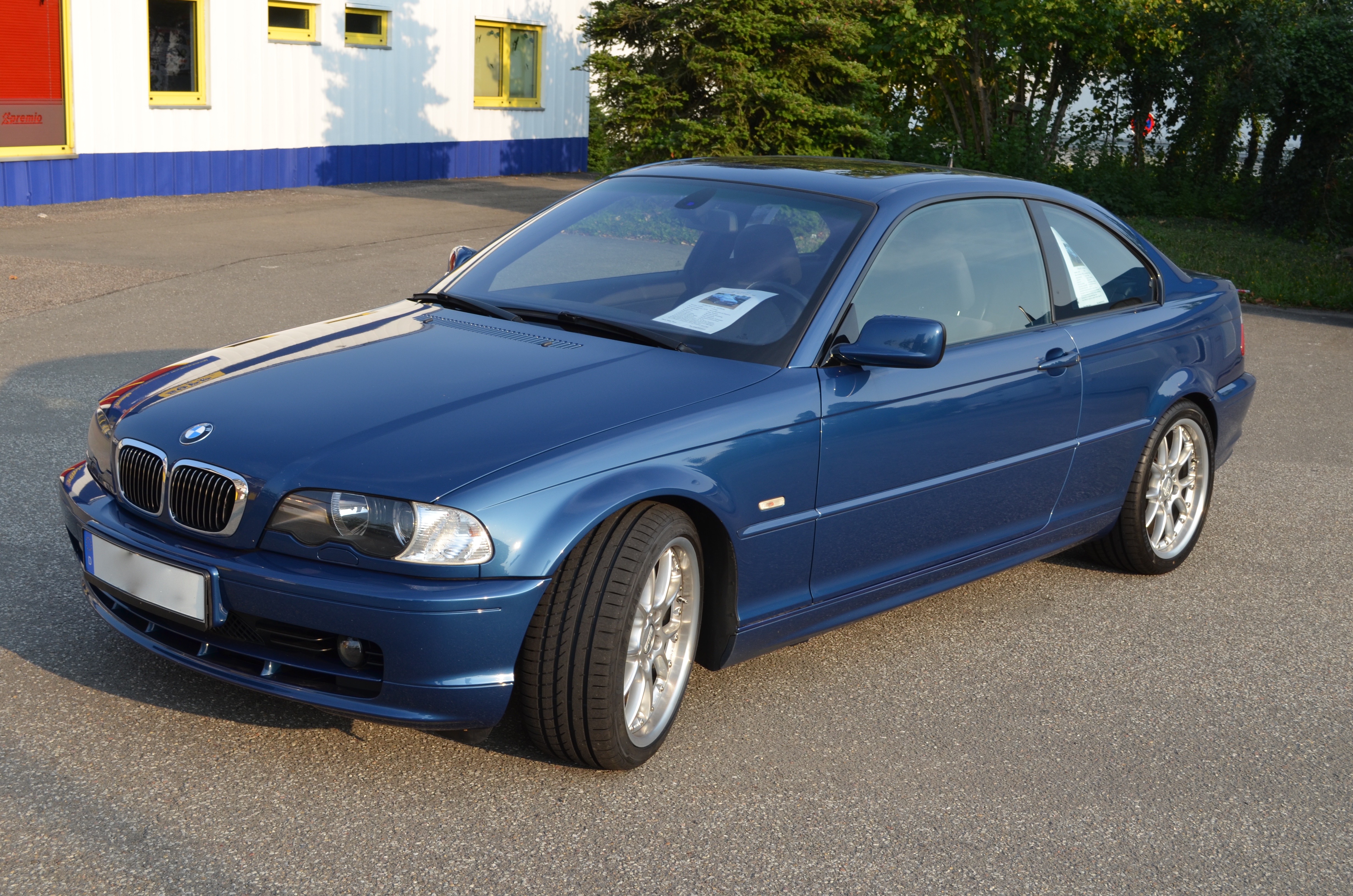 Topasblau metallic bmw