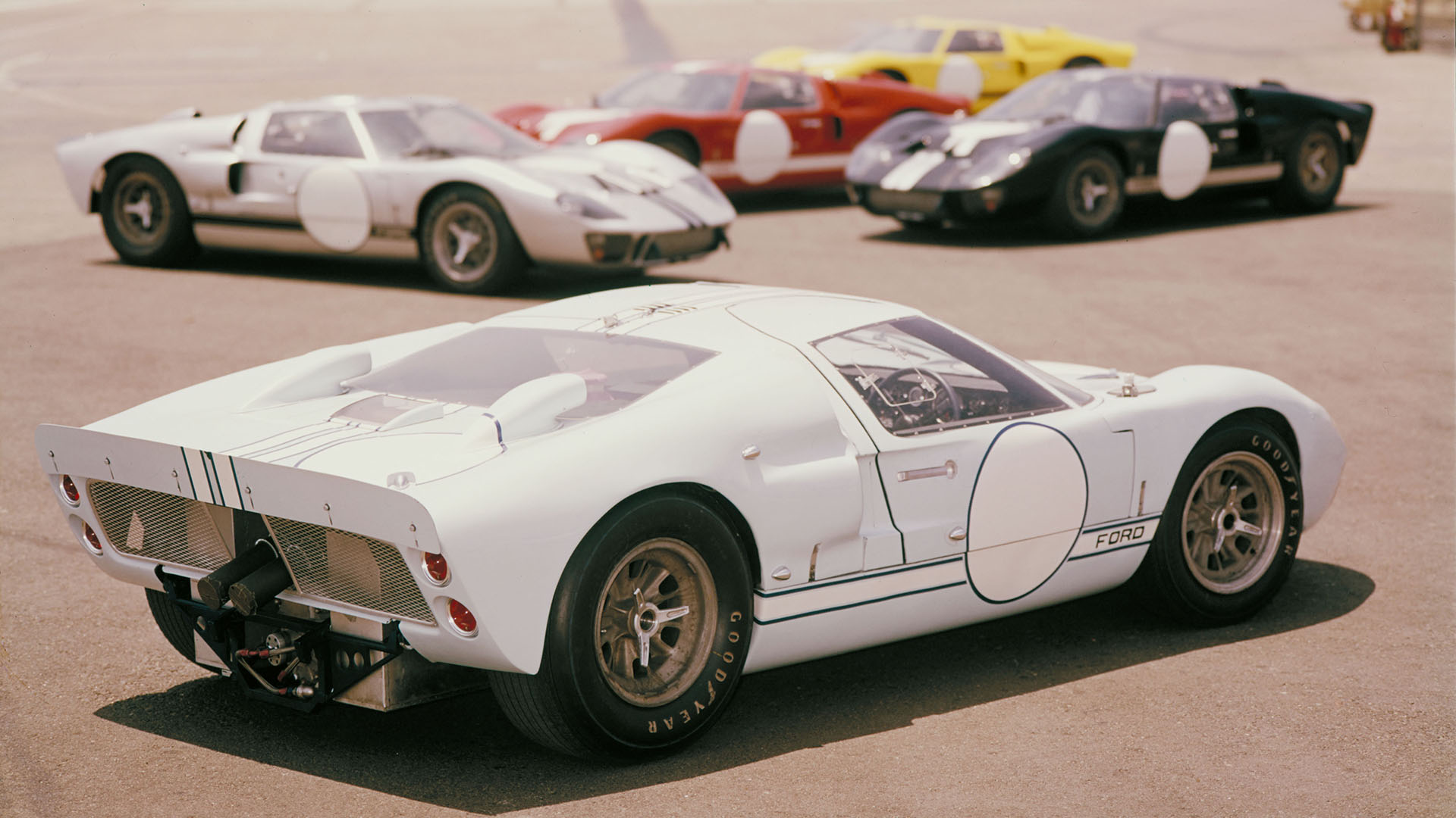 Ford GT40 (1966): Fahrbericht | Ford GT 40