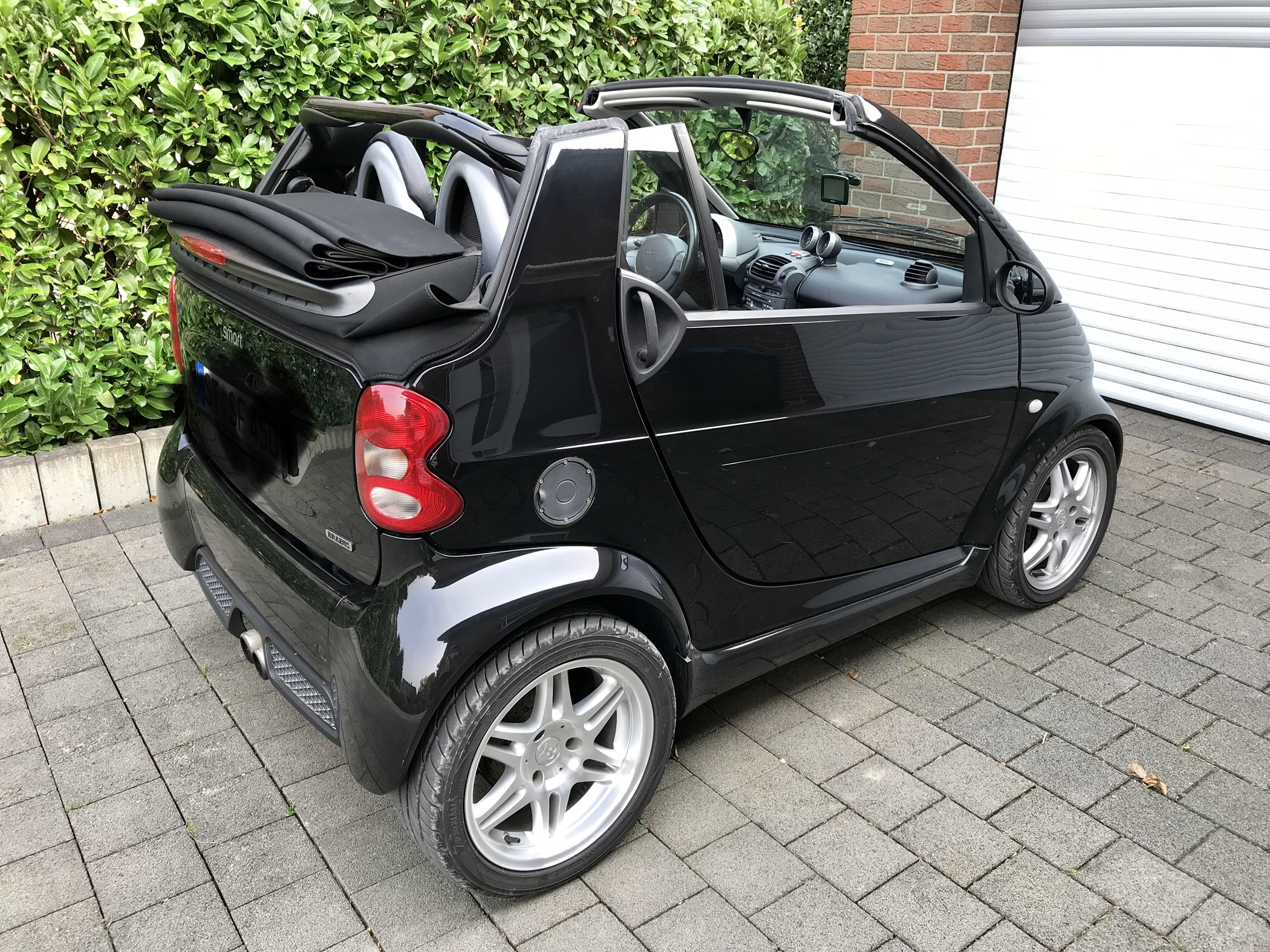 Smart Brabus fortwo cabrio softtouch : Biete