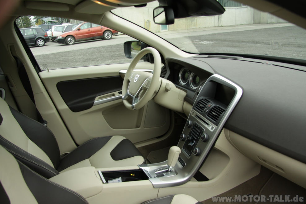 Interieur Softbeige / Espresso Braun : XC60 - Welche Einlage in der ... Interieur Softbeige / Espresso Braun : XC60 - Welche Einlage in der ...