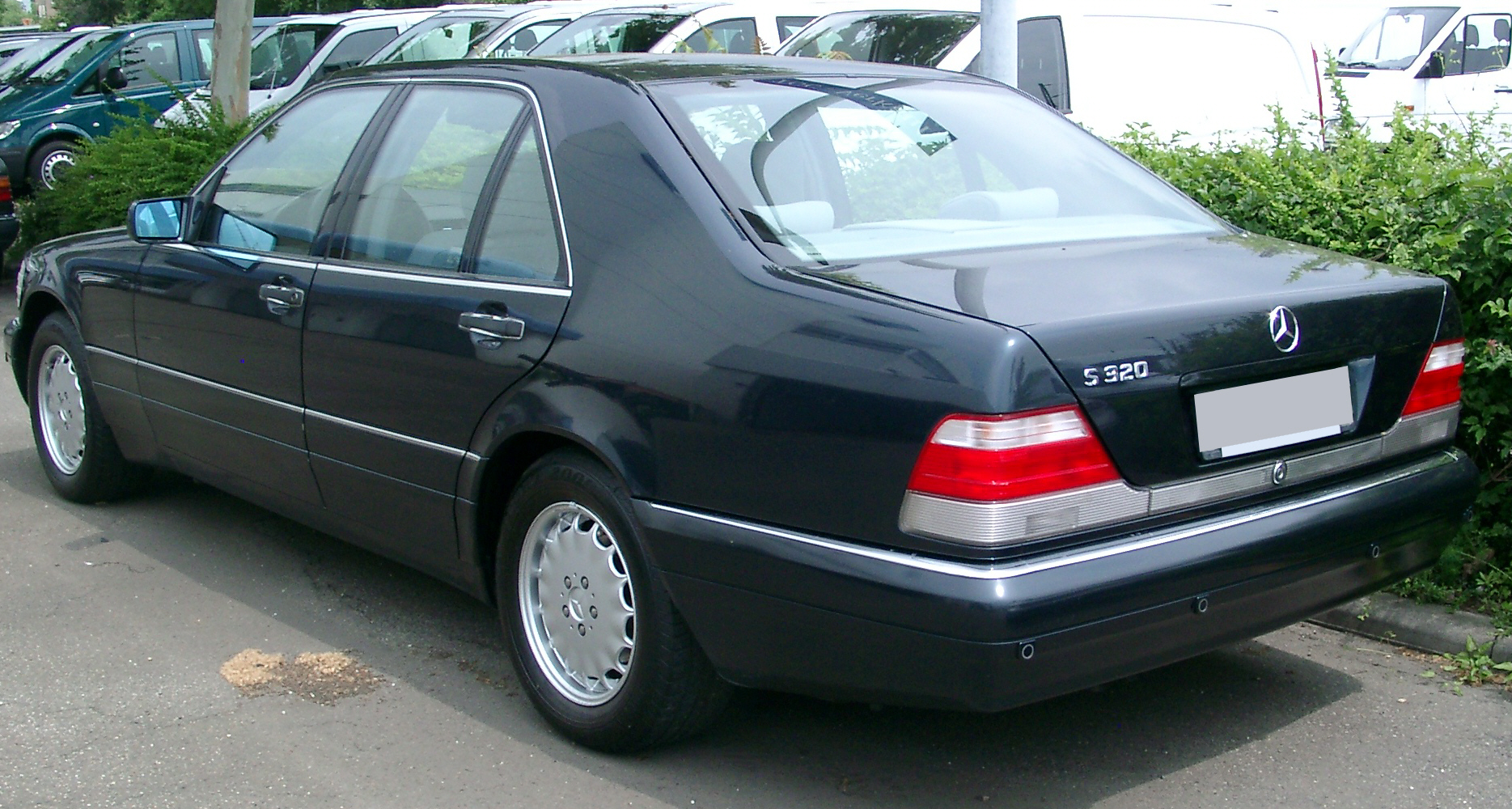 W140 back view Vs. Other Auto Back View | Mercedes-Benz Forum
