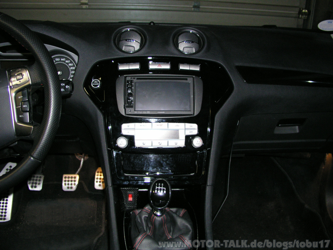 Ford Mondeo Sony Radio Ausbauen