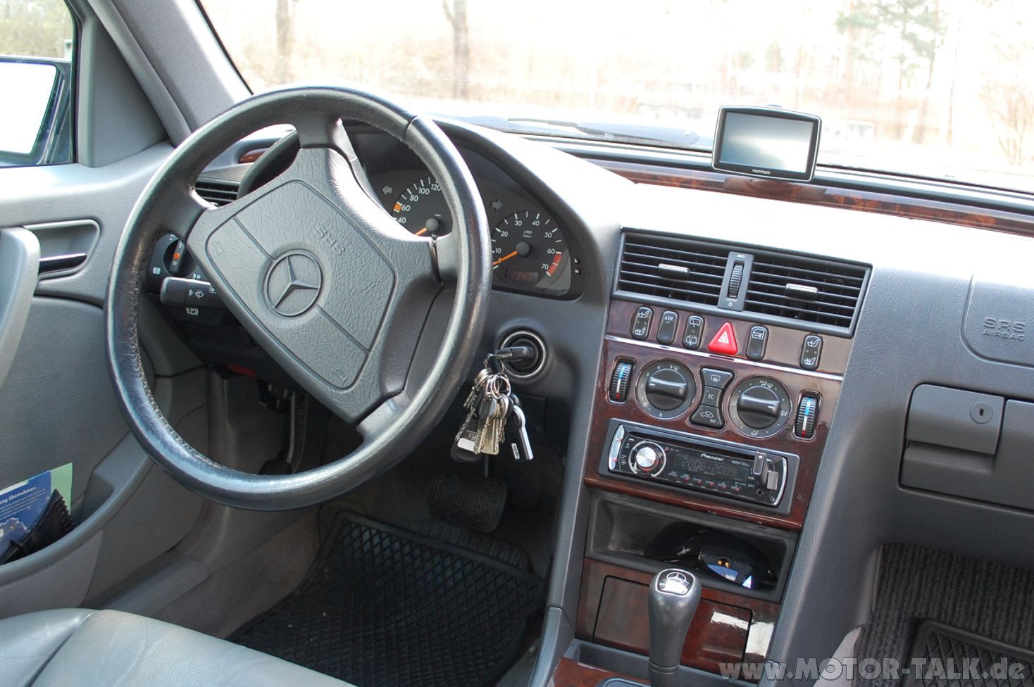 Mercedes c280 stereo #3