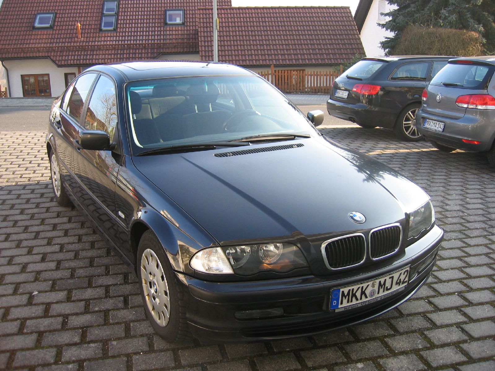 BMW e46 318i Sportsitze eSHD AHK ATM mit 131tkm