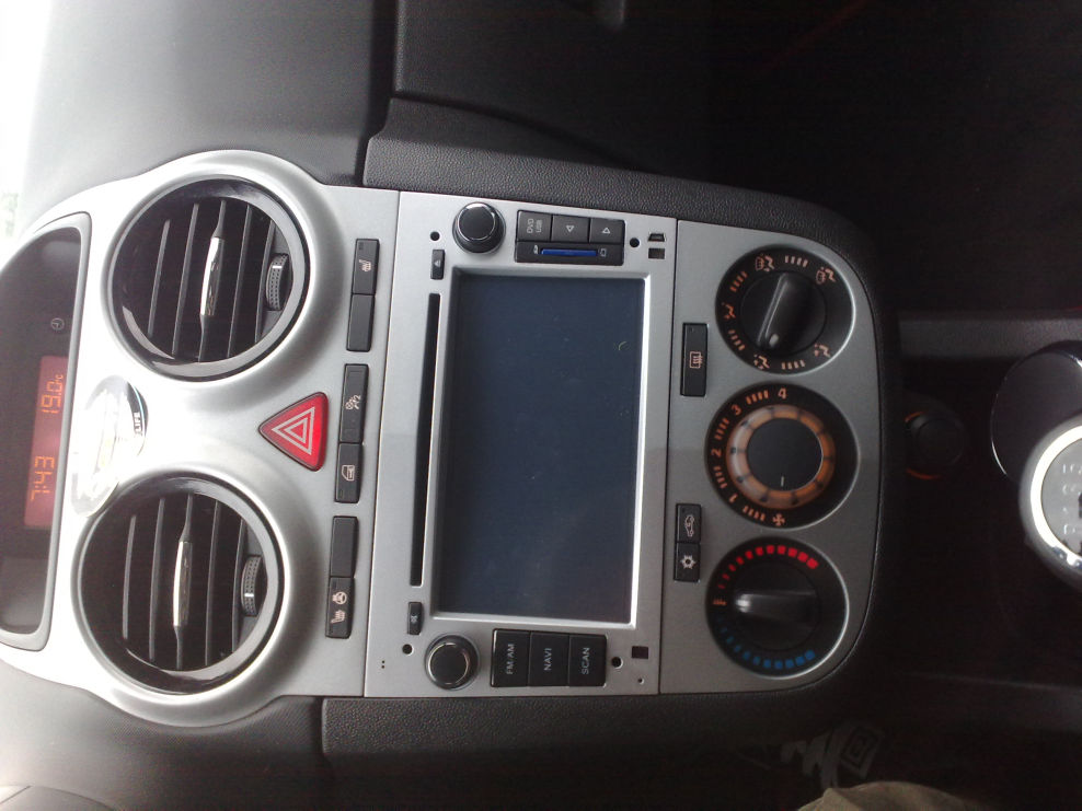 Xwsghyim B VXMMI Radio/Navi/DVD/MP3 usw. für Opel Corsa