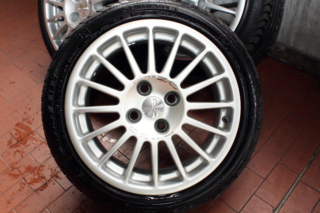 R16 45. 205/45 R16. Р 16 205/45. 205 45 R16 Гранта. Oz Racing Superturismo r16 Калина.