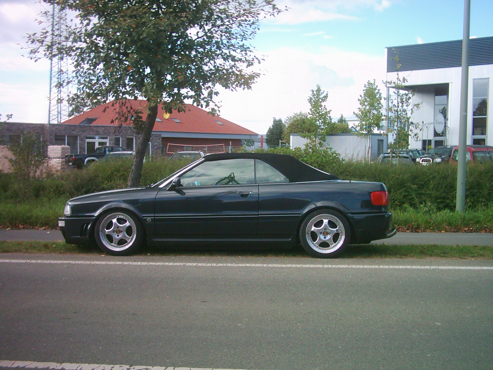 Audi 80 cabrio 2,6 : Biete Audi